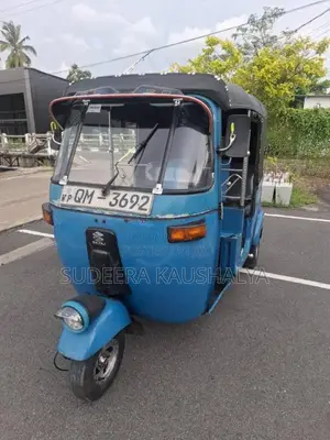 Bajaj 4 Stroke 2008 Three Wheel (Used)