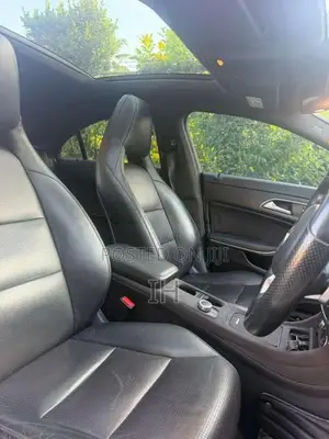 Mercedes-Benz CLA 180 2018 Car (Used)