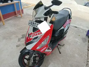 Hero Dash 2016 Motorbike (Used)