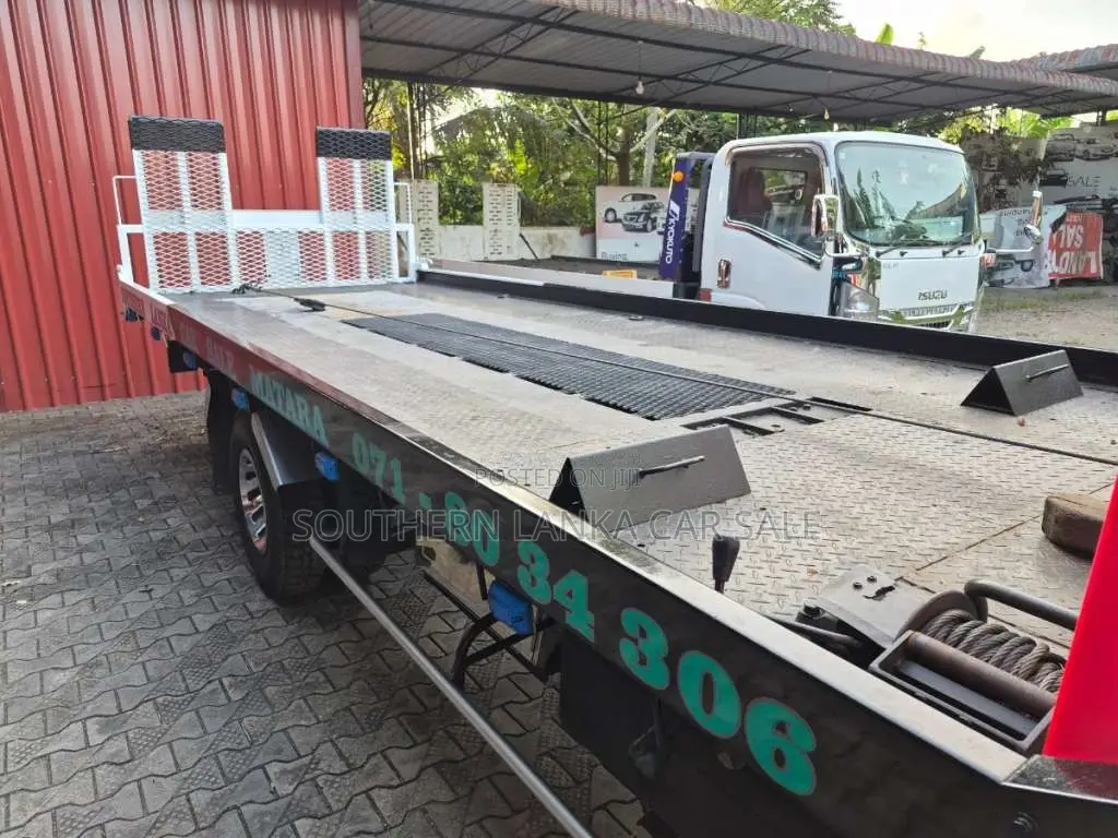 Toyota Carrier 1996 Lorry (Used)