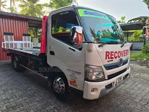 Toyota Carrier 1996 Lorry (Used)
