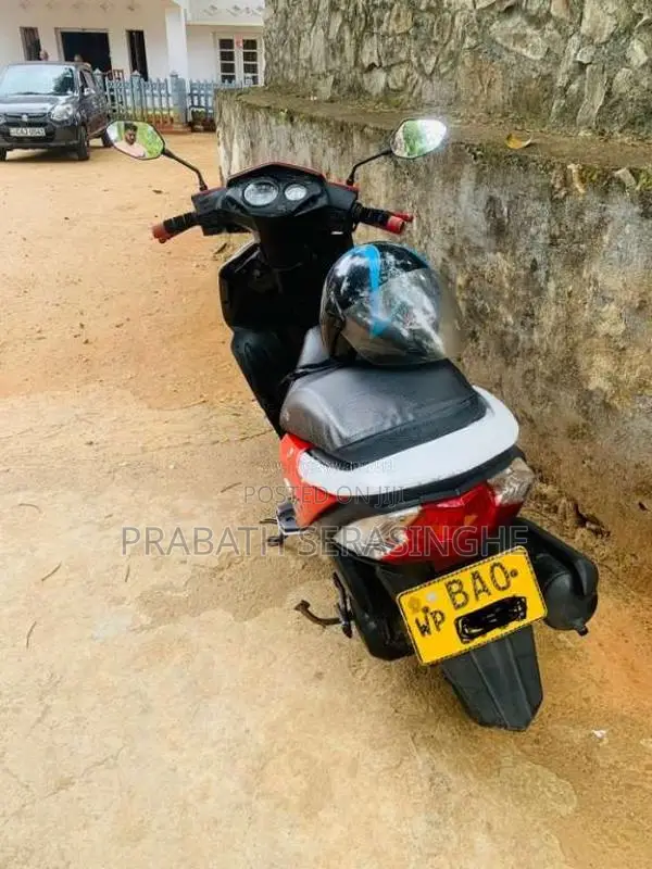 Honda Dio 2014 Motorbike (Used)