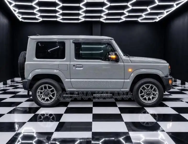 Suzuki Jimny 2025 SUV (Used)