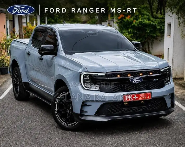 Ford Registered 2025 SUV (Used)