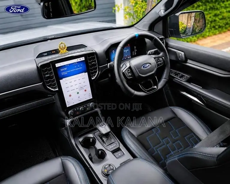 Ford Registered 2025 SUV (Used)