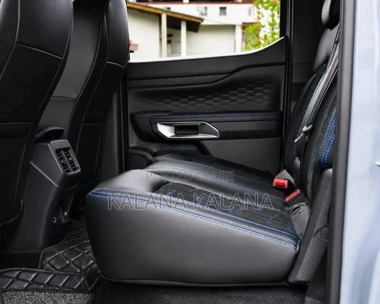 Ford Registered 2025 SUV (Used)