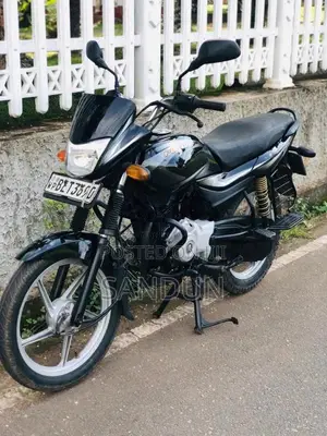 Bajaj Platina 2017 Motorbike (Used)
