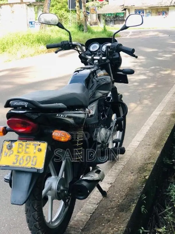 Bajaj Platina 2017 Motorbike (Used)