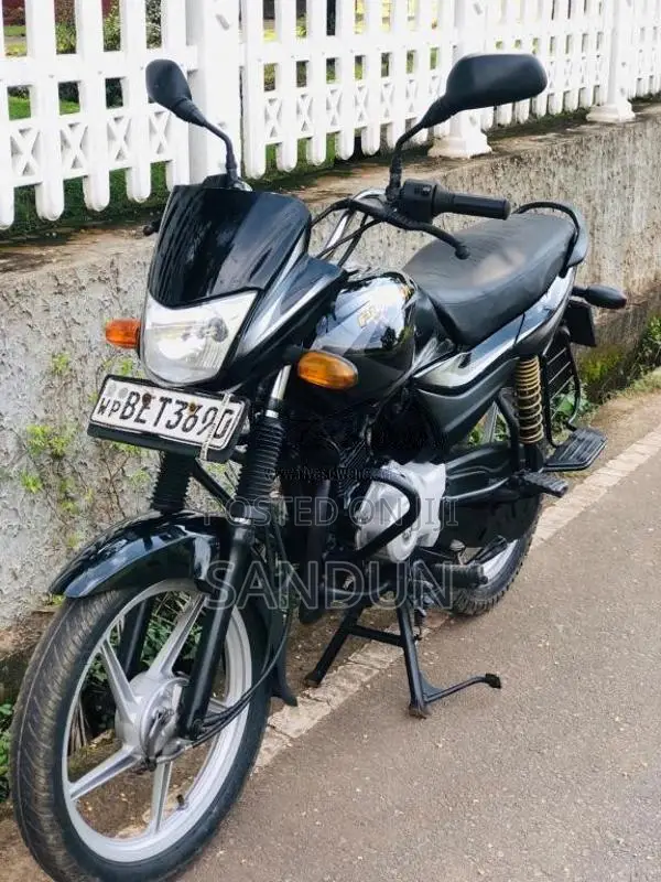 Bajaj Platina 2017 Motorbike (Used)