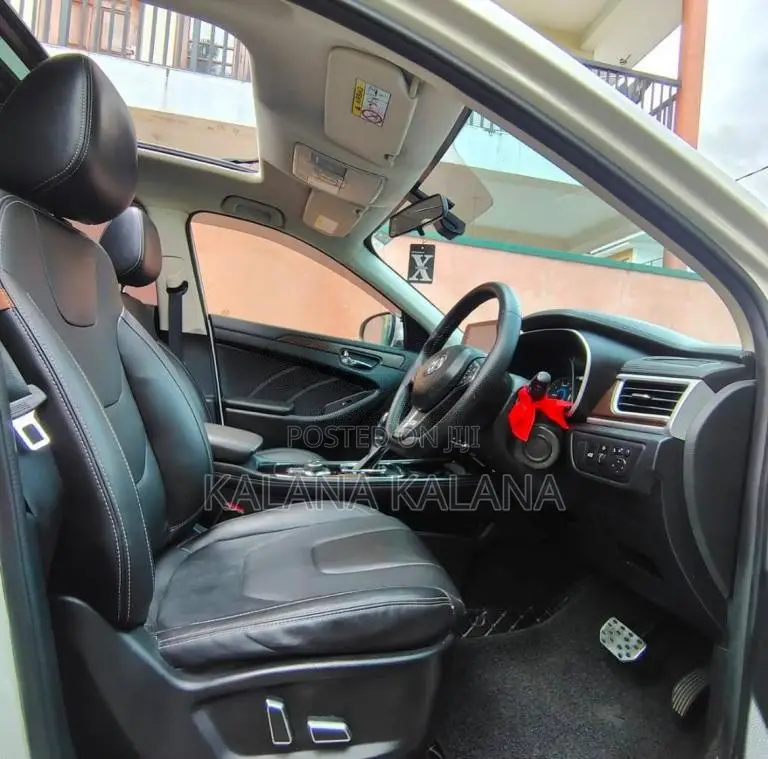 DFSK Auto 2025 SUV (Used)
