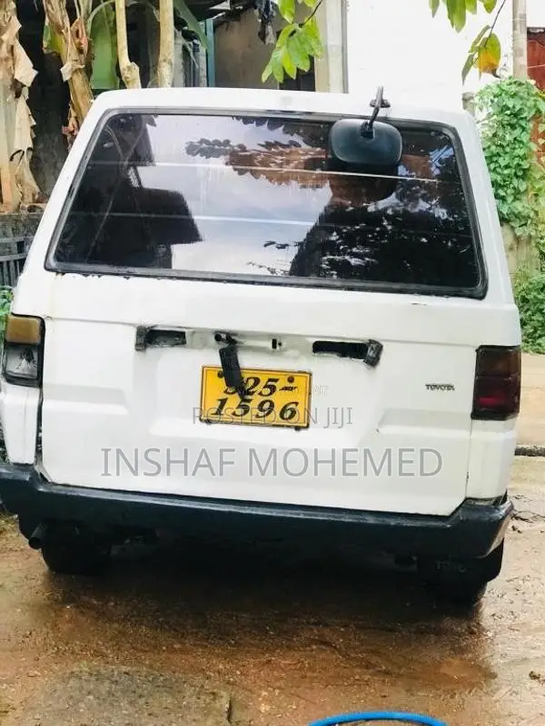 Toyota LiteAce 1987 Van (Used)