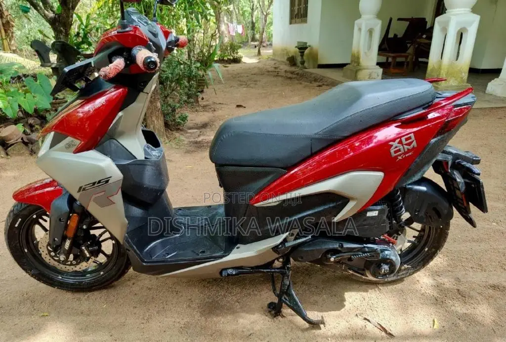 Hero Xoom 125R 2026 Motorbike (Used)