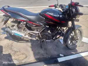 Bajaj Pulsar 2017 Motorbike (Used)