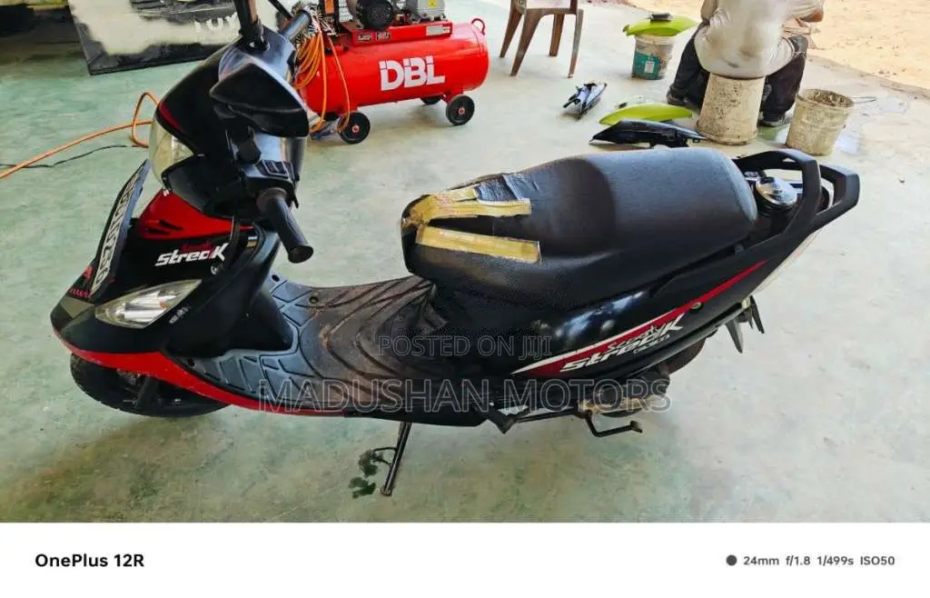 TVS Scooty Streak 2015 Motorbike (Used)