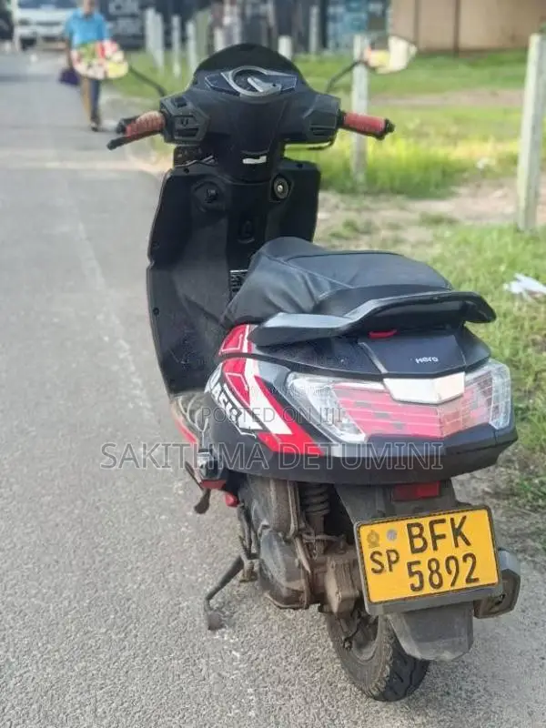 Hero Dash 2018 Motorbike (Used)