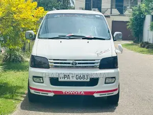 Toyota Noah KR42 2005 Van (Used)