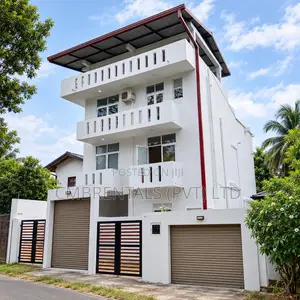 4bdrm House in Thalawathugoda for rent