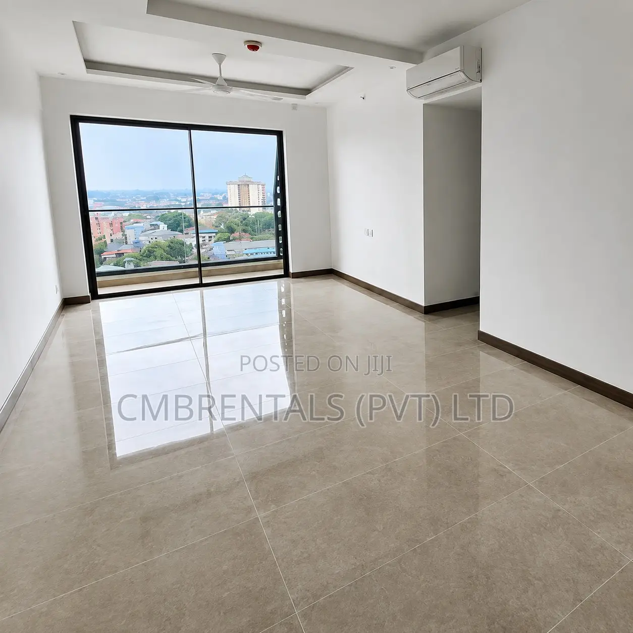 3bdrm Apartment in Marina Square, Mattakkuliya for rent