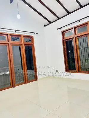 3bdrm House in Thalawathugoda for rent