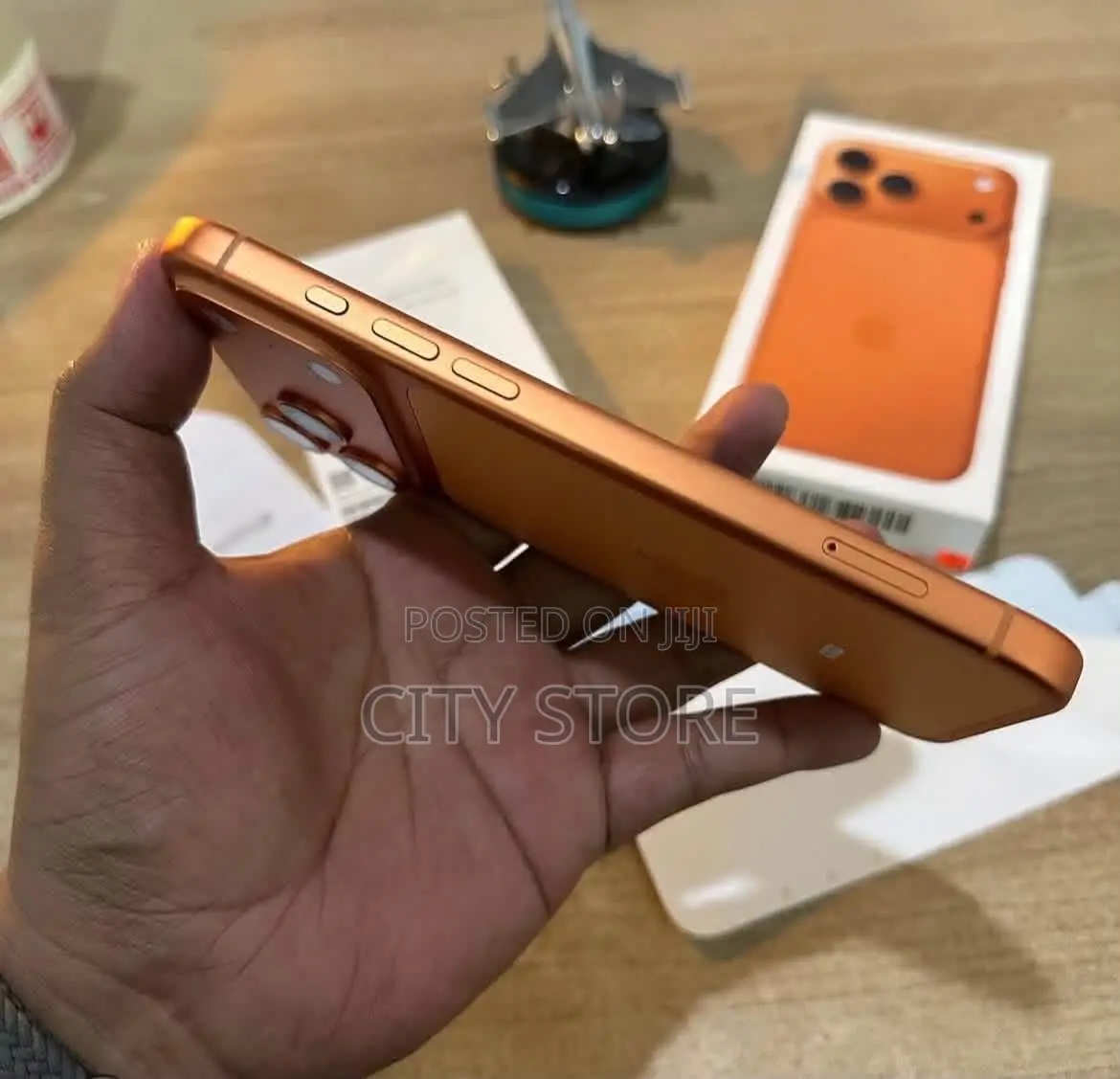 New Apple iPhone 17 Pro Max 512 GB Orange