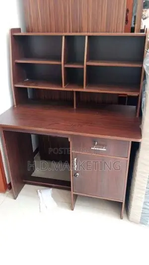 4*2ft Melamine Study Table