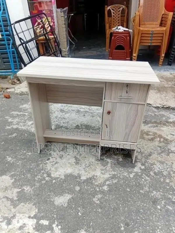 3ft Melamine Office Tables