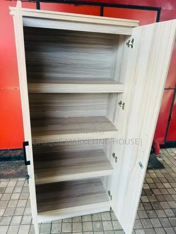 MODERN AMERICAN WHITE 6ft SMART CUPBOARDS