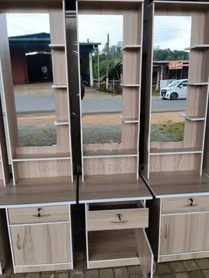MODERN AMERICAN WHITE S/RK SMART DRESSING TABLE