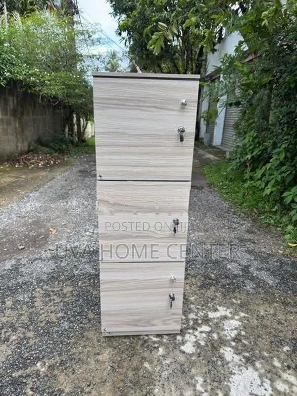Melamine Locker Cupboard 3D
