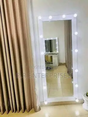 white hollywood light wall Mirror .