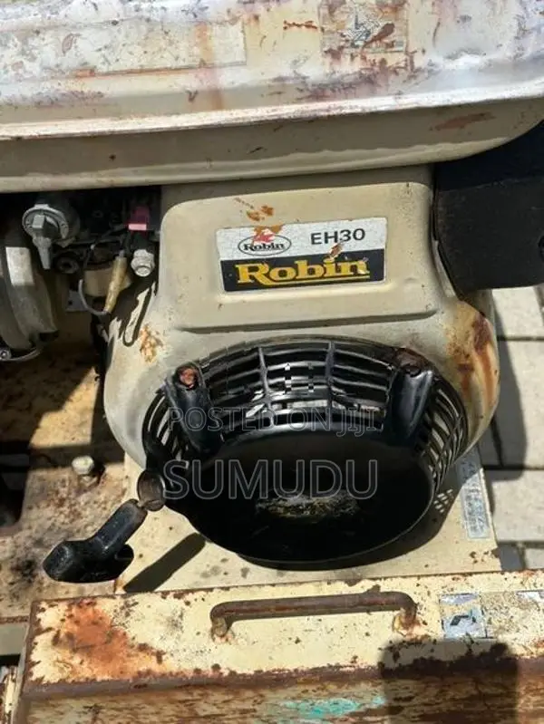 Robin concrete cutter machine