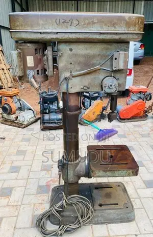 Hitachi drilling machine