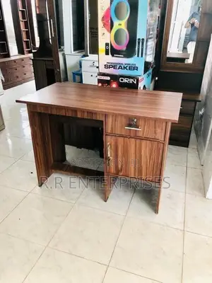 New 4*2 Ft Melamine Office Table .
