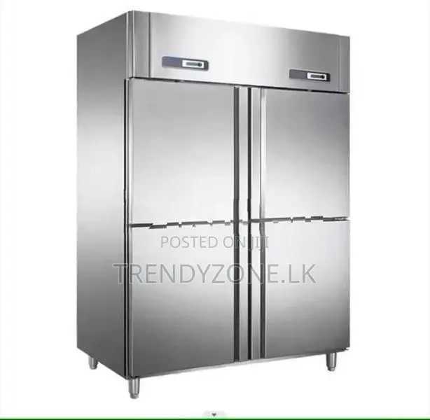 Up Right Chiller 04 Doors