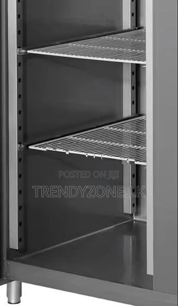 Up Right Chiller 02 Glass Doors