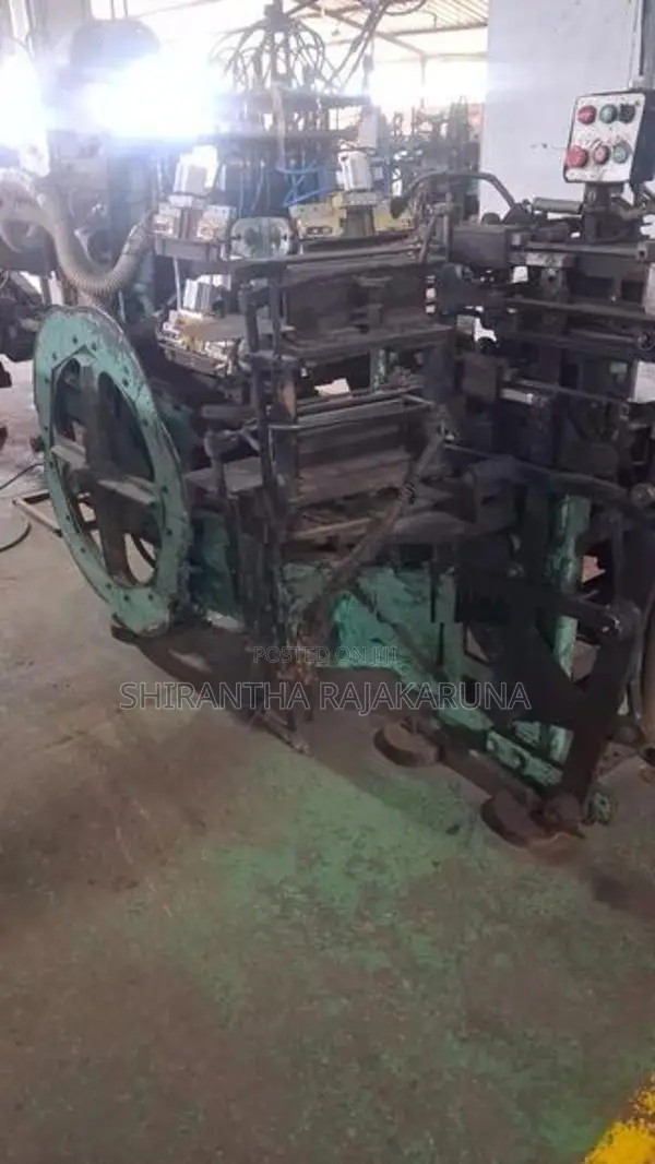 Industrial Brush Filling With Machinery Spares