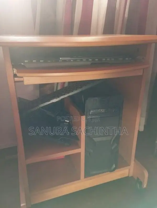 Damro Computer Table