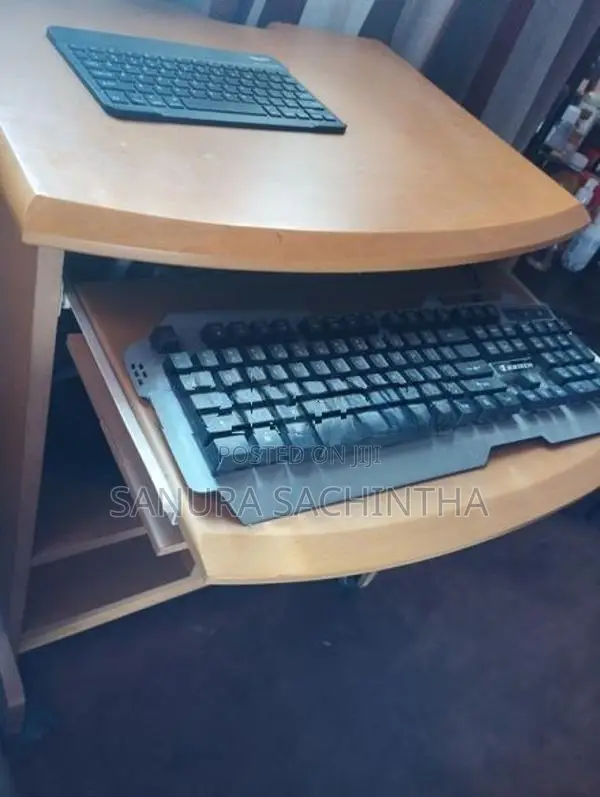 Damro Computer Table