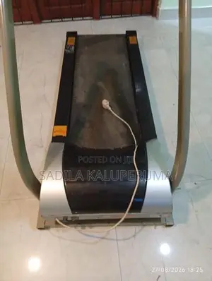 හොඳම තත්ත්වයේ Treadmill ගන්න .මිල ගණන් වෙනස් කර ගැනීමට පුළුවන්