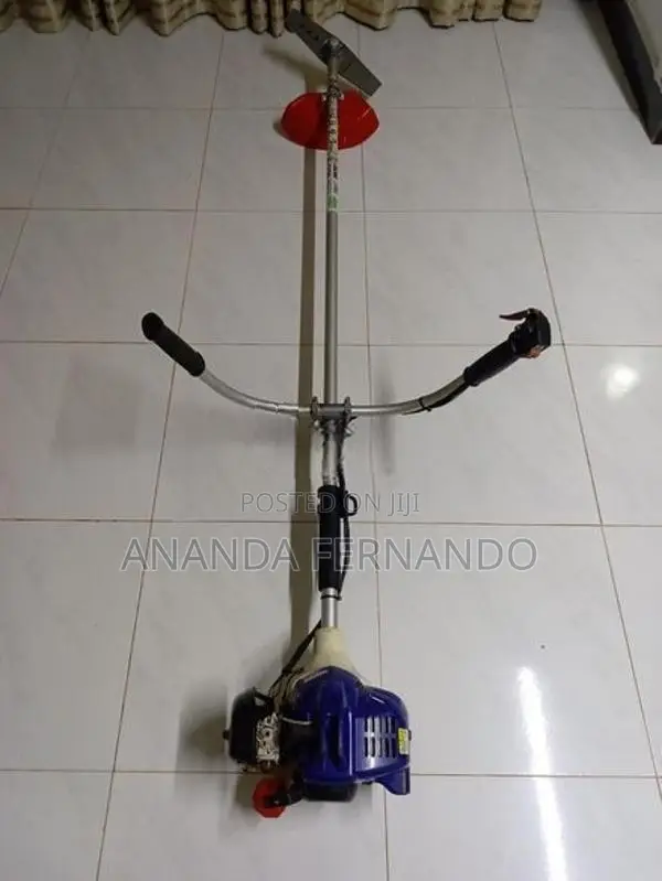 Grass Cutter Machine