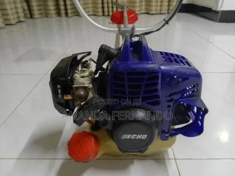 Grass Cutter Machine