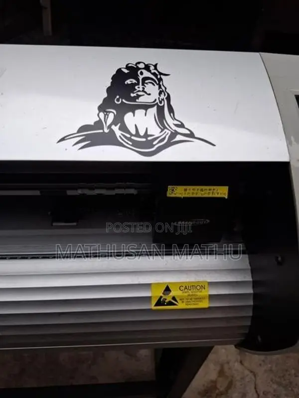 Sticker Cutting Machine