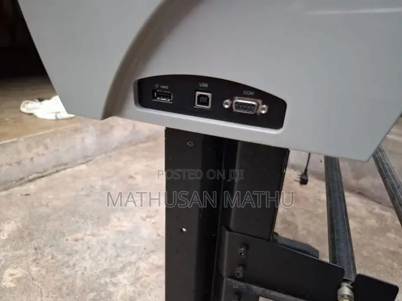 Sticker Cutting Machine