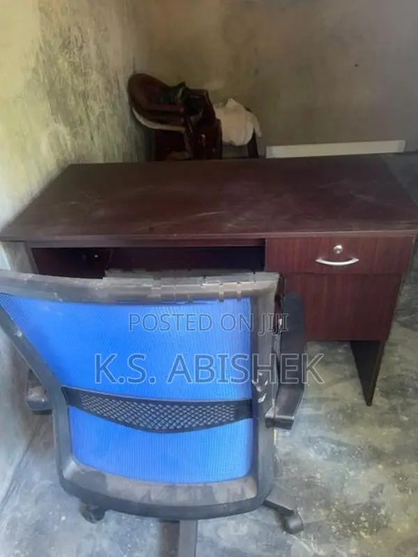Office Table with Chairs