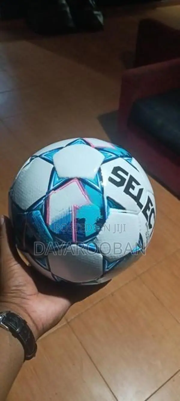 Select Brilliant Super Football