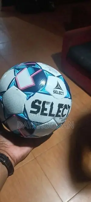 Select Brilliant Super Football