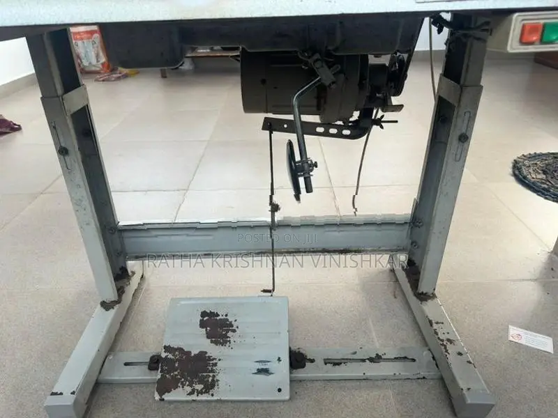 Juki DDL 5550 Sewing Machine