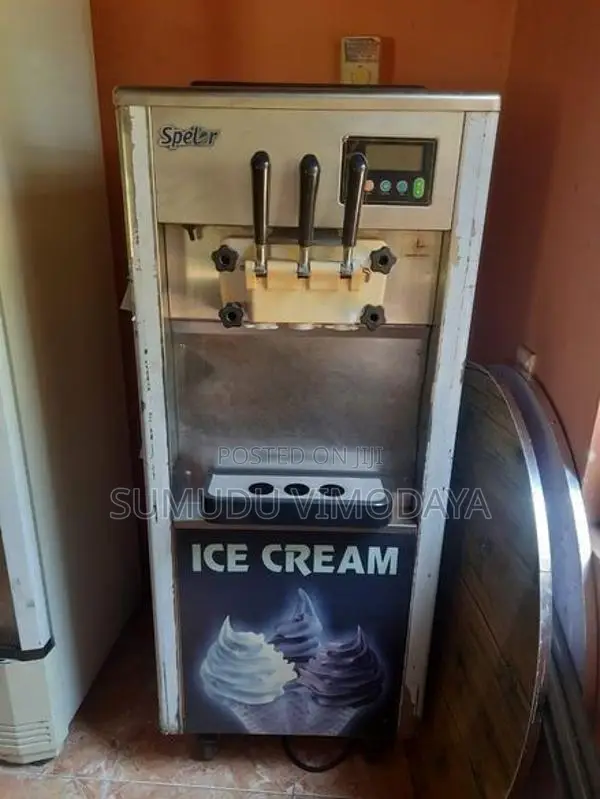 Ice Cream Machine