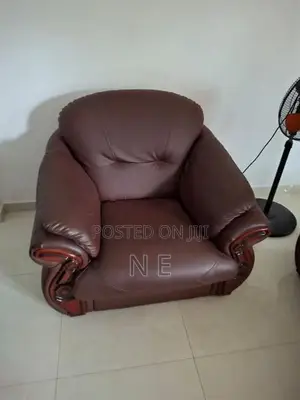 Damro Sofa Set
