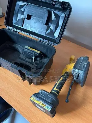 Liduo Hand-Held Tile Vibrator